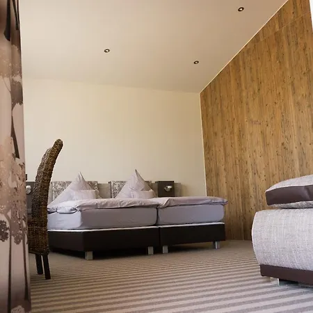 Hotel Landgut Am Hochwald 3*