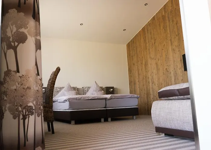 Hotel Landgut Am Hochwald 3*